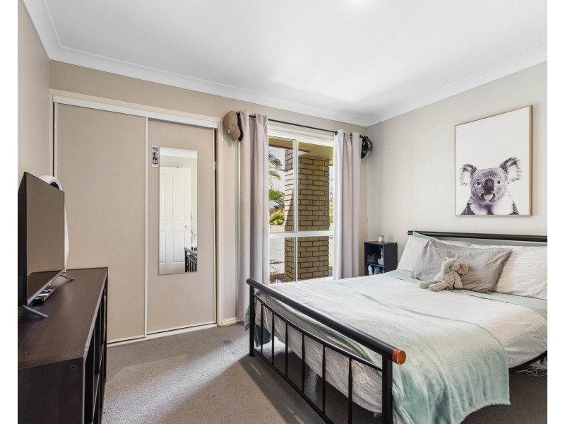 8 Aspect place, Narangba QLD 4504