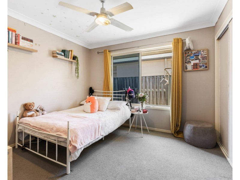 8 Aspect place, Narangba QLD 4504