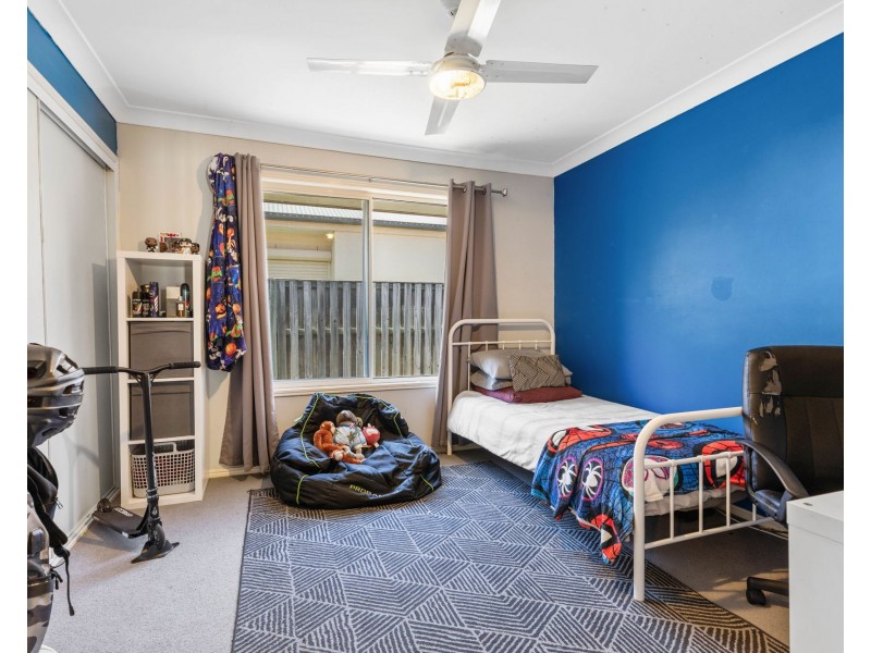 8 Aspect place, Narangba QLD 4504