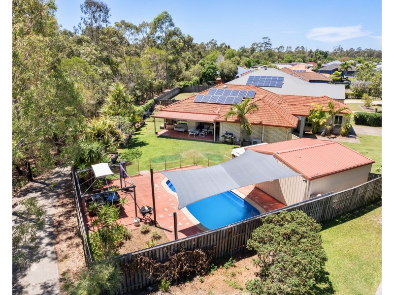 8 Aspect place, Narangba QLD 4504