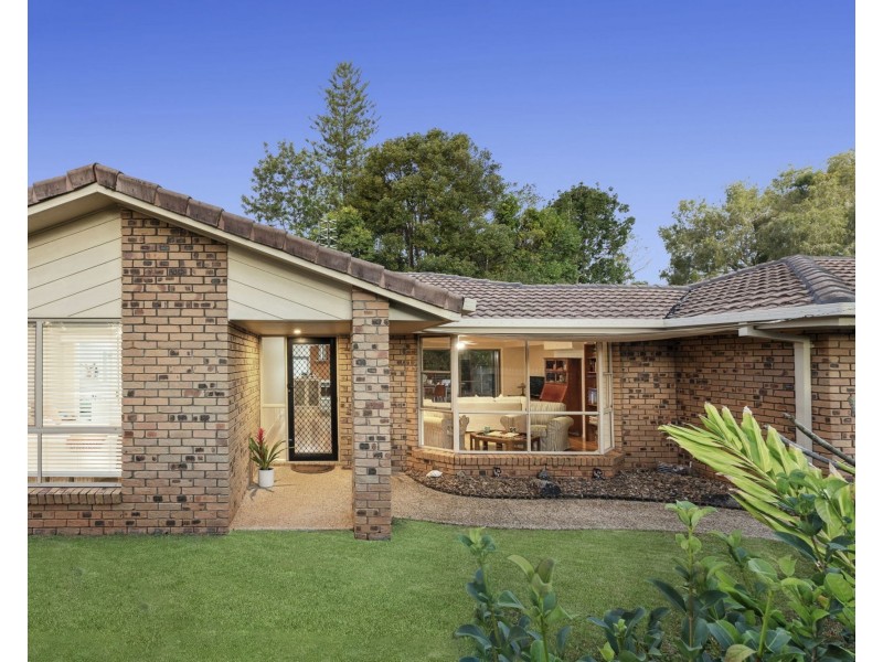 7 Mountain Breeze Court, Coes Creek QLD 4560