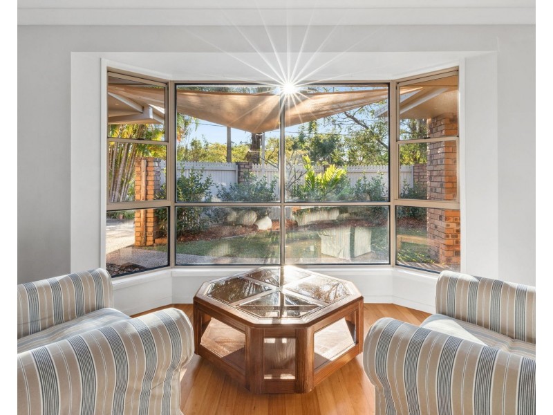 7 Mountain Breeze Court, Coes Creek QLD 4560