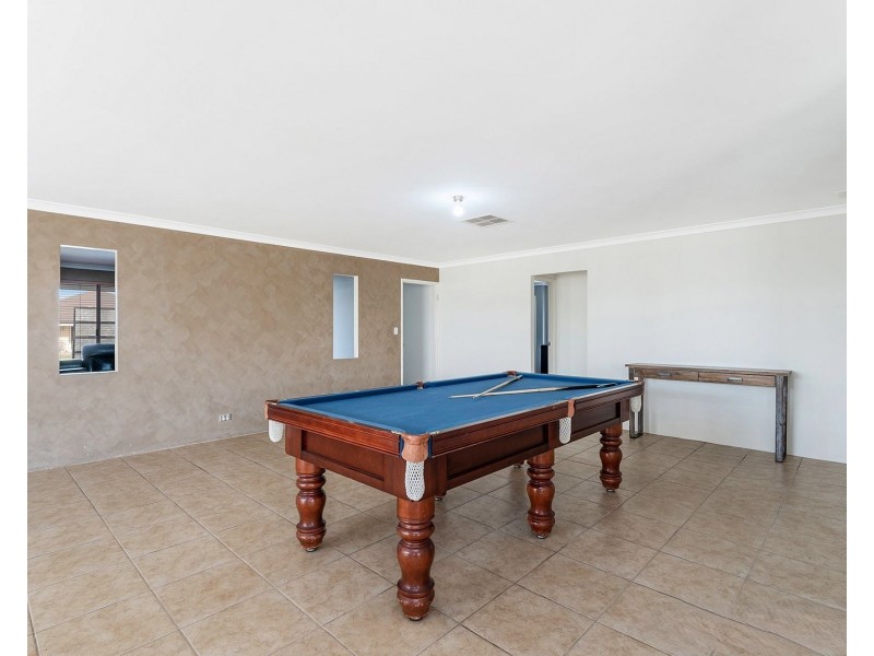 22 Banksiadale Gate, Lakelands WA 6180