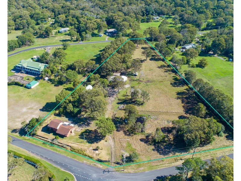 163 Campbell Parade, Beachmere QLD 4510