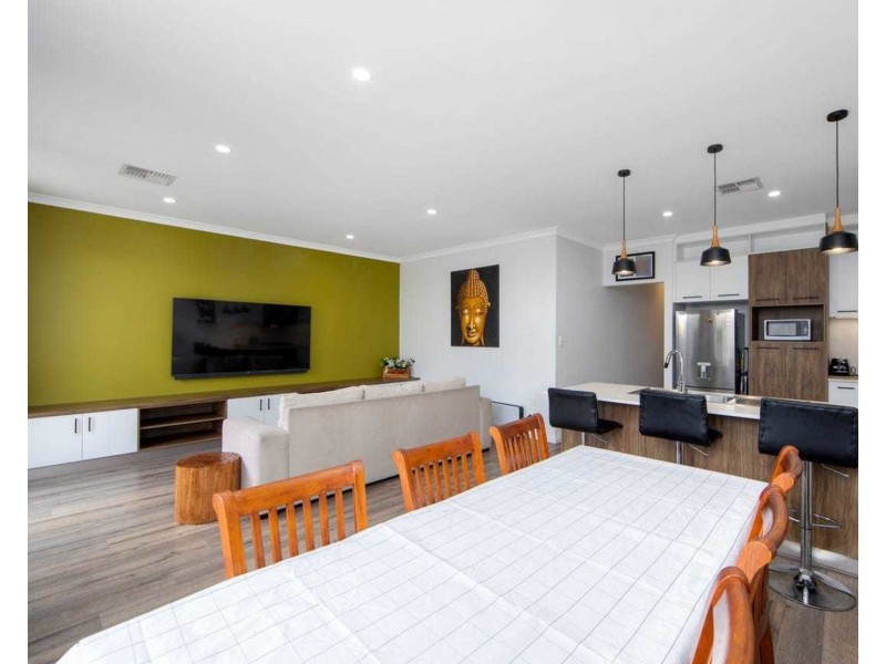 7 Howie Way, Caversham WA 6055