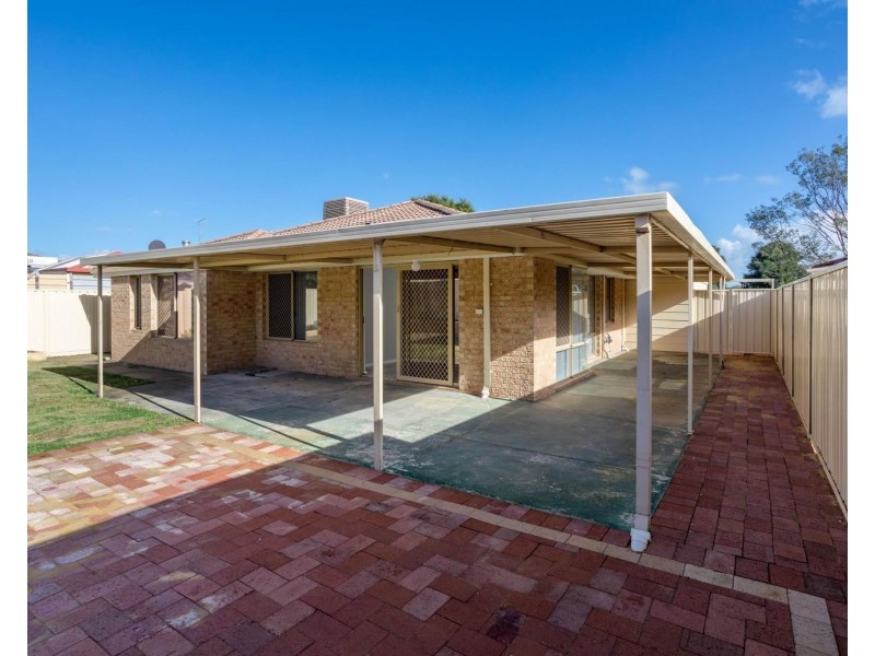 11 Indigo Circle, Warnbro WA 6169