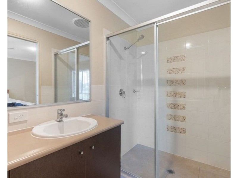 25 Sophie Street, Raceview QLD 4305