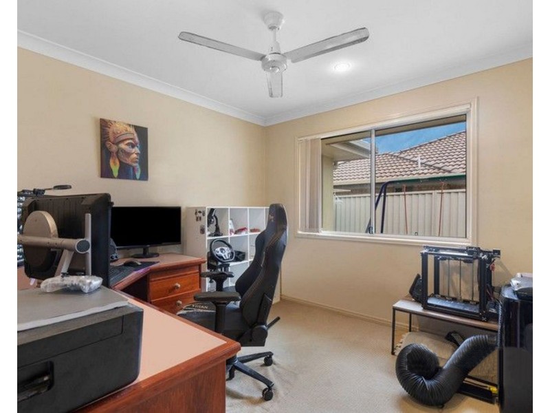 25 Sophie Street, Raceview QLD 4305