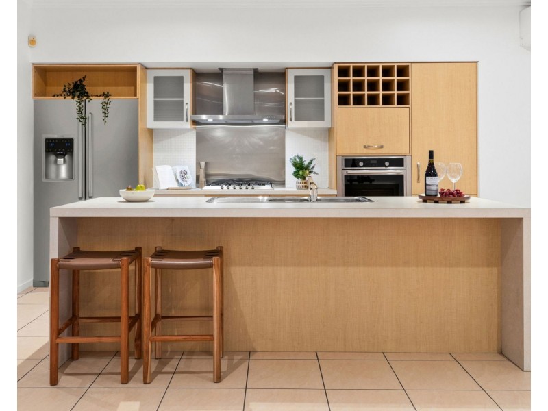 3b North Beach Place, Mudjimba QLD 4564