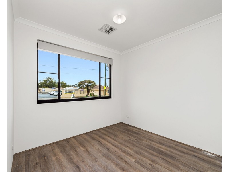 Unit 1-5/344 Wharf Street, Queens Park WA 6107