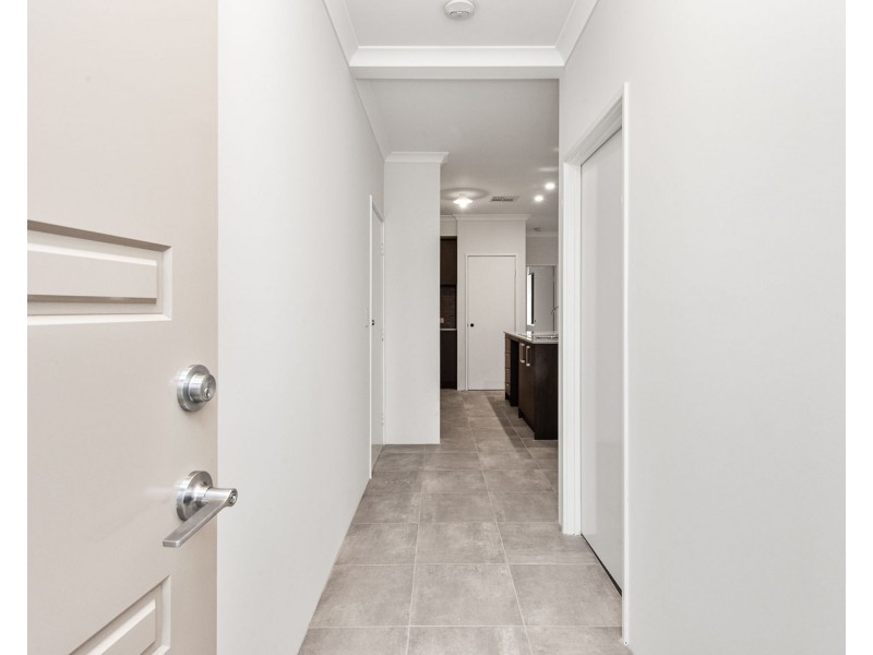 Unit 1-5/344 Wharf Street, Queens Park WA 6107