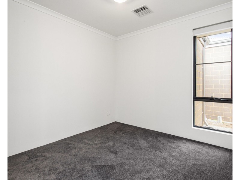 Unit 1-5/344 Wharf Street, Queens Park WA 6107