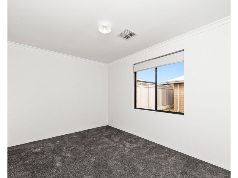 Unit 1-5/344 Wharf Street, Queens Park WA 6107