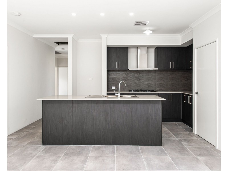Unit 1-5/344 Wharf Street, Queens Park WA 6107