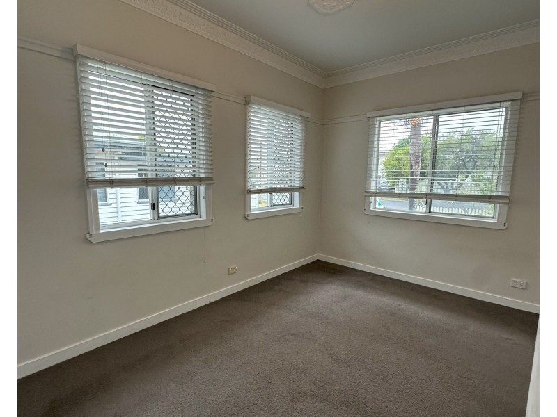 5 Cullen Street, Walkervale QLD 4670