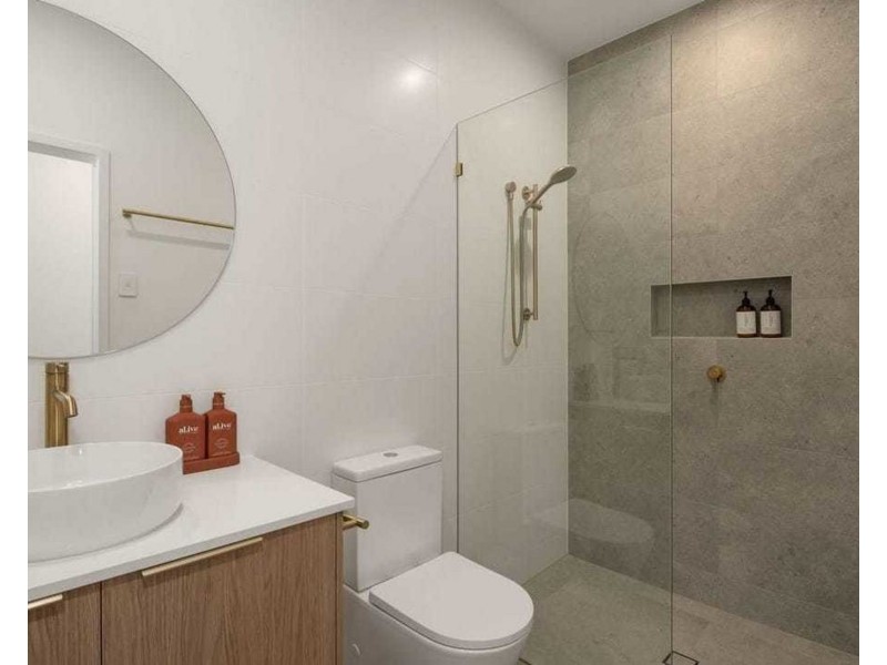 406 Ferguson Road, Seven Hills QLD 4170