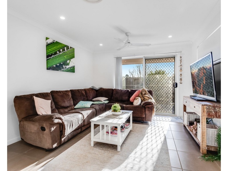 6/15 Waratah Way, Morayfield QLD 4506