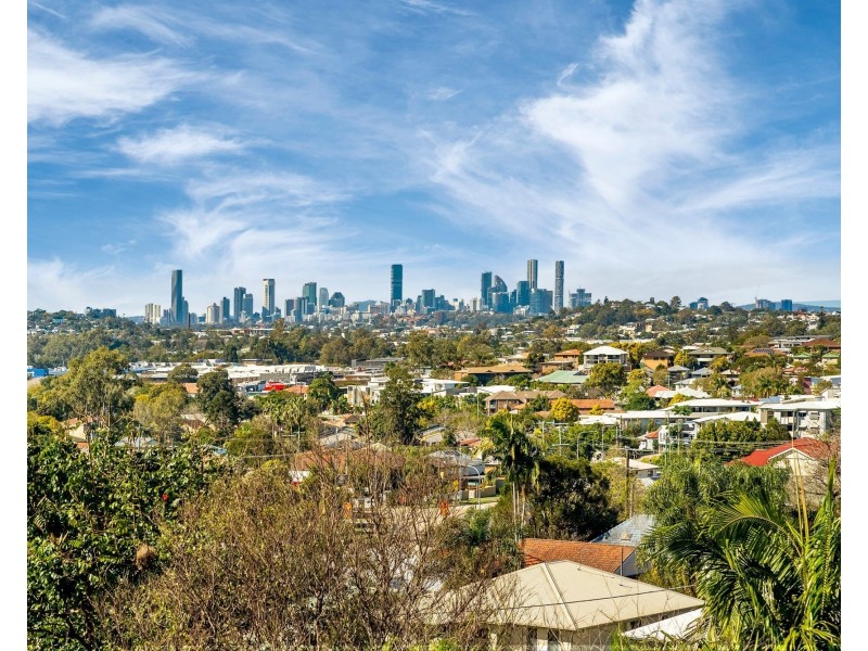 16 Deakin Street, Everton Park QLD 4053