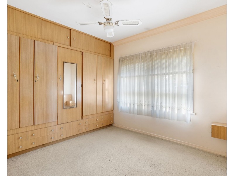 16 Deakin Street, Everton Park QLD 4053