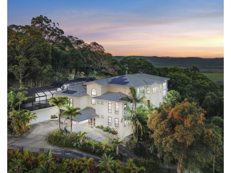 229 Ocean Vista Drive, Maroochy River QLD 4561