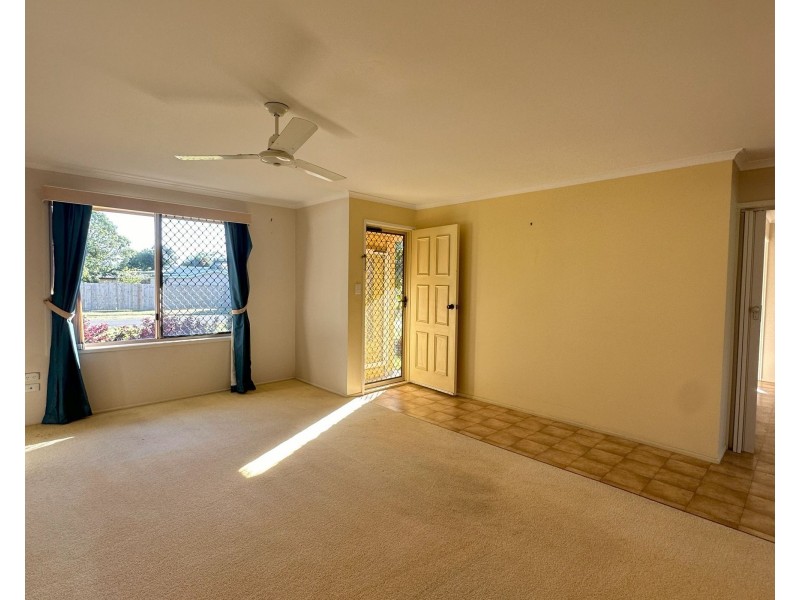 2a May Street, Walkervale QLD 4670
