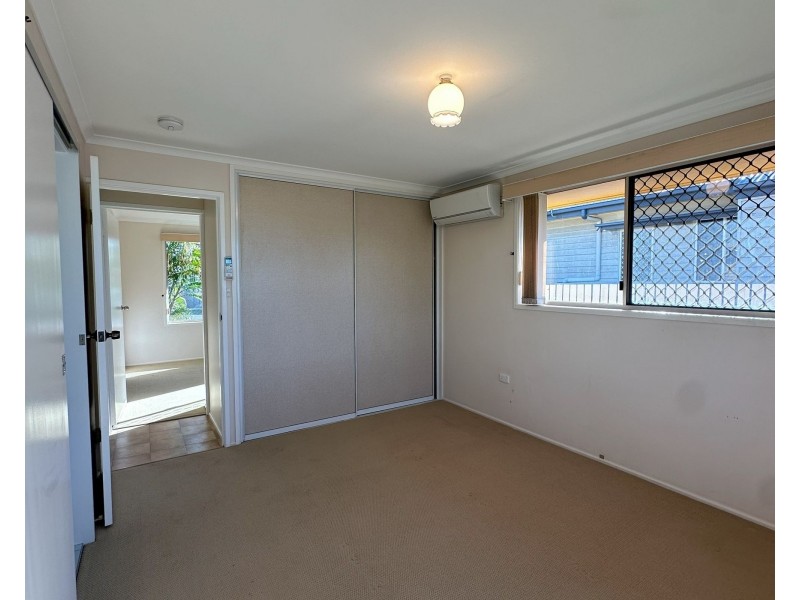 2a May Street, Walkervale QLD 4670
