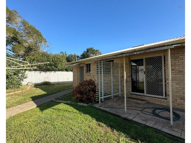 2a May Street, Walkervale QLD 4670