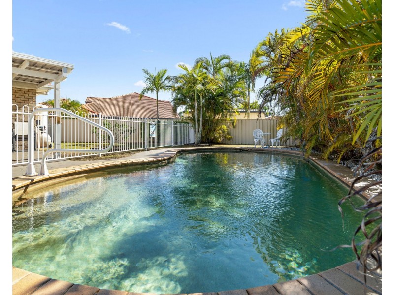 23 Kite Circuit, Arundel QLD 4214