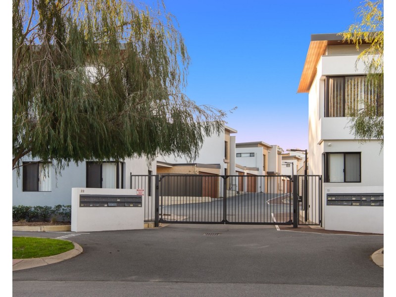 26/22 Rinaldo Crescent, Coolbellup WA 6163