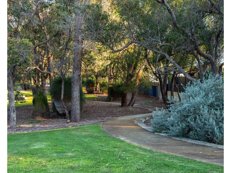 26/22 Rinaldo Crescent, Coolbellup WA 6163