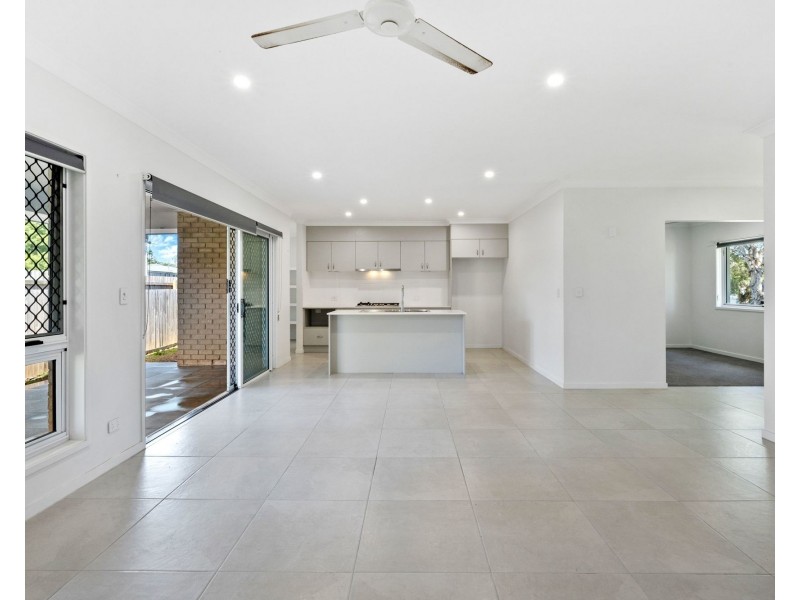 106 Blackwood Road, Deagon QLD 4017