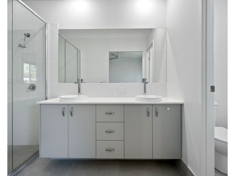 106 Blackwood Road, Deagon QLD 4017