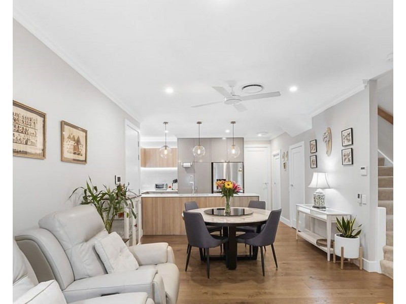 27/22 Crescent Way, Hendra QLD 4011