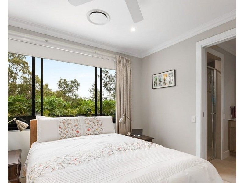 27/22 Crescent Way, Hendra QLD 4011