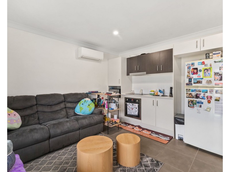 9 Radmila Court, Bellbird Park QLD 4300