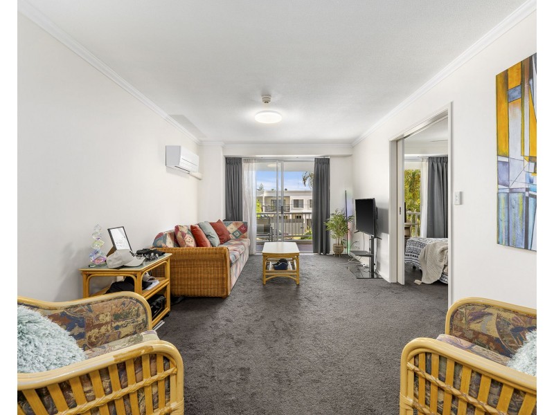 15/132-138 Ferny Avenue, Surfers Paradise QLD 4217