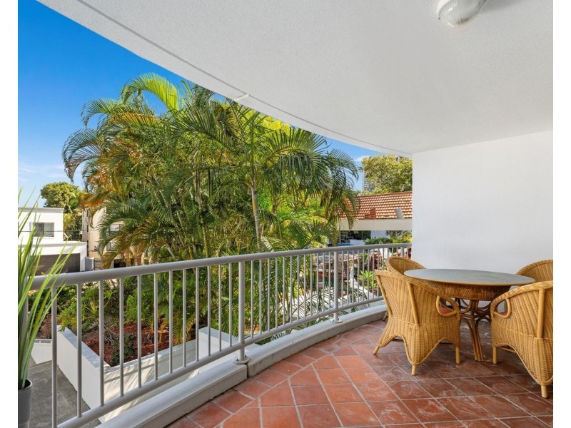 15/132-138 Ferny Avenue, Surfers Paradise QLD 4217