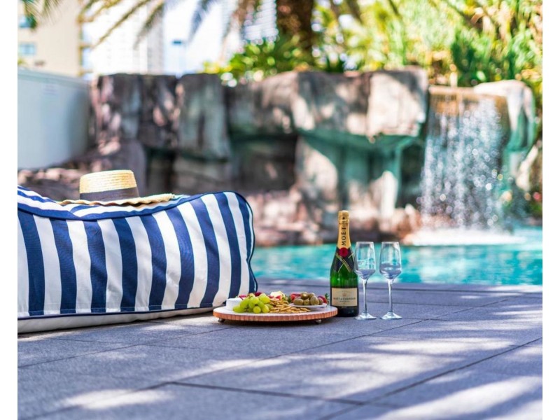 15/132-138 Ferny Avenue, Surfers Paradise QLD 4217