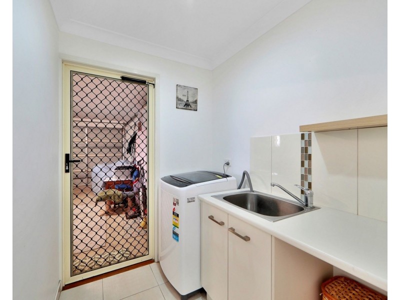 27 Mary Fox Street, Innes Park QLD 4670