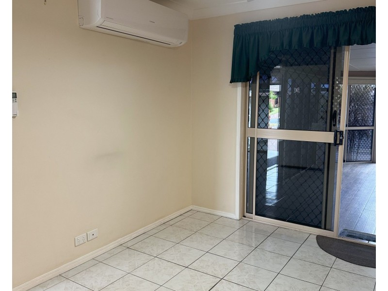 1 East West Avenue, Avoca QLD 4670