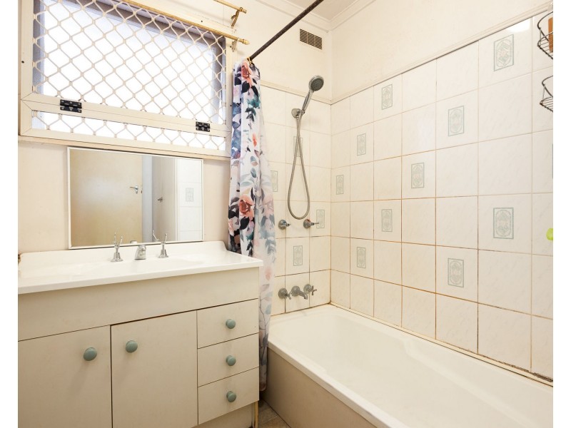 28 Ridgmont Street, Zillmere QLD 4034