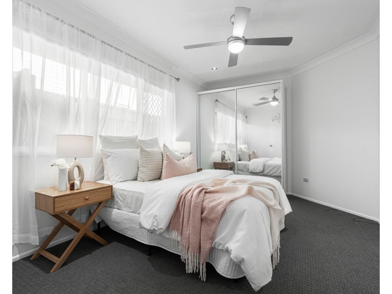 10 Grainger Street, Wynnum QLD 4178