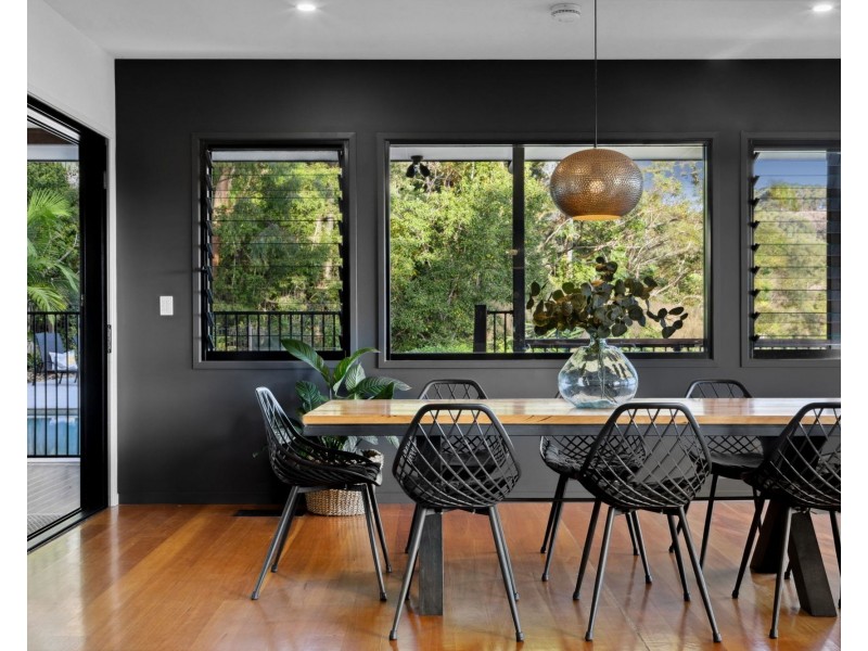 12 Hillsview Place, Maroochy River QLD 4561