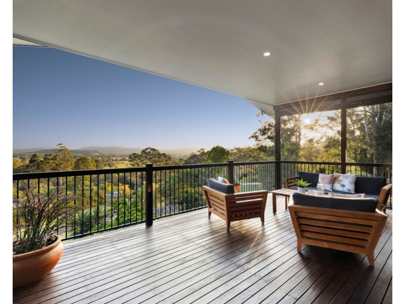 12 Hillsview Place, Maroochy River QLD 4561