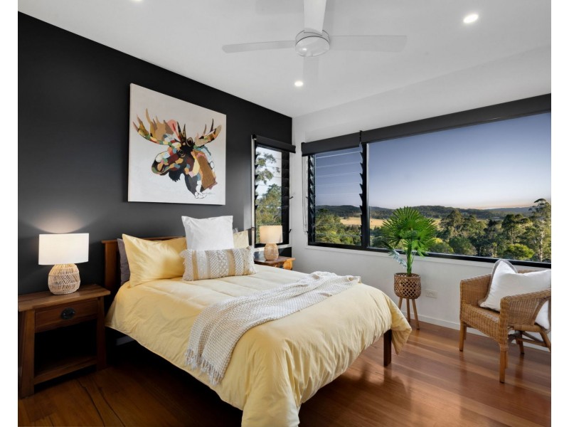 12 Hillsview Place, Maroochy River QLD 4561