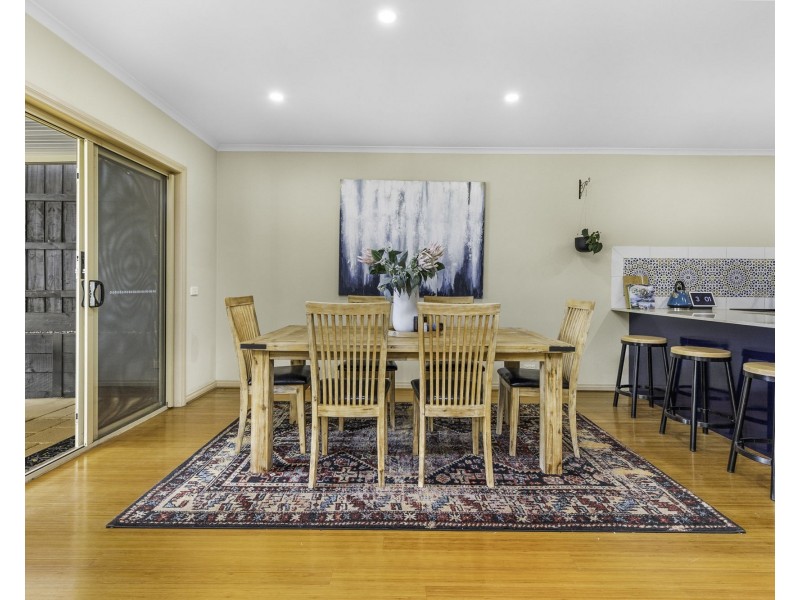 1 Sienna Court, Roxburgh Park VIC 3064