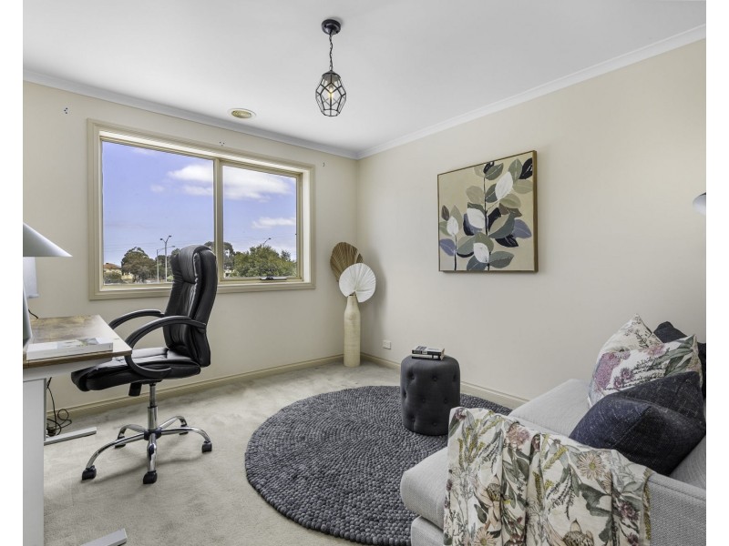 1 Sienna Court, Roxburgh Park VIC 3064