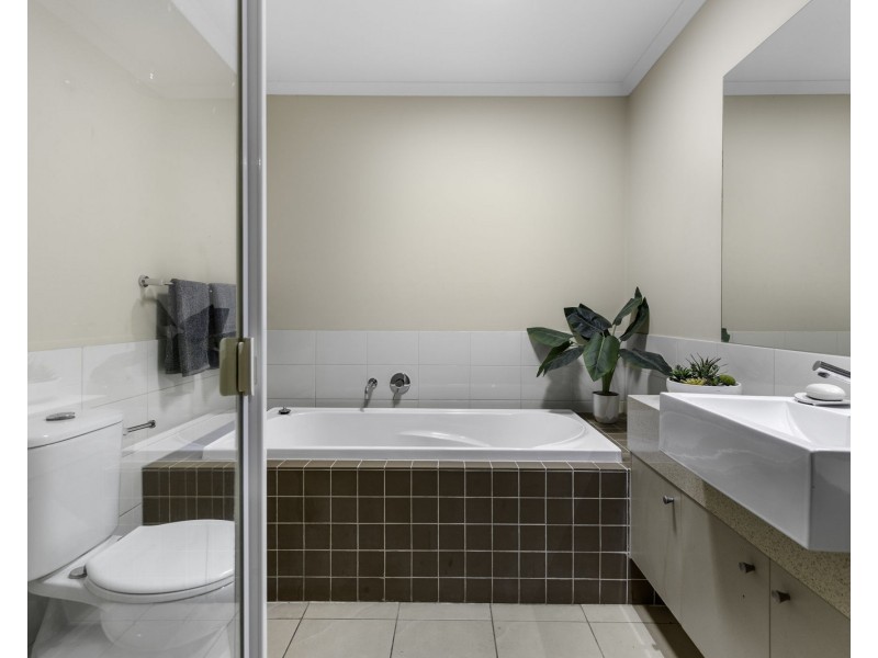 1 Sienna Court, Roxburgh Park VIC 3064