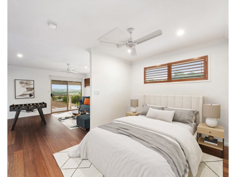 14 Pago Terrace, Pacific Pines QLD 4211