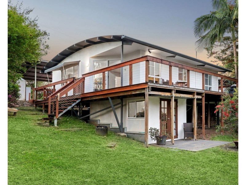 48 Tewantin Road, Cooroy QLD 4563